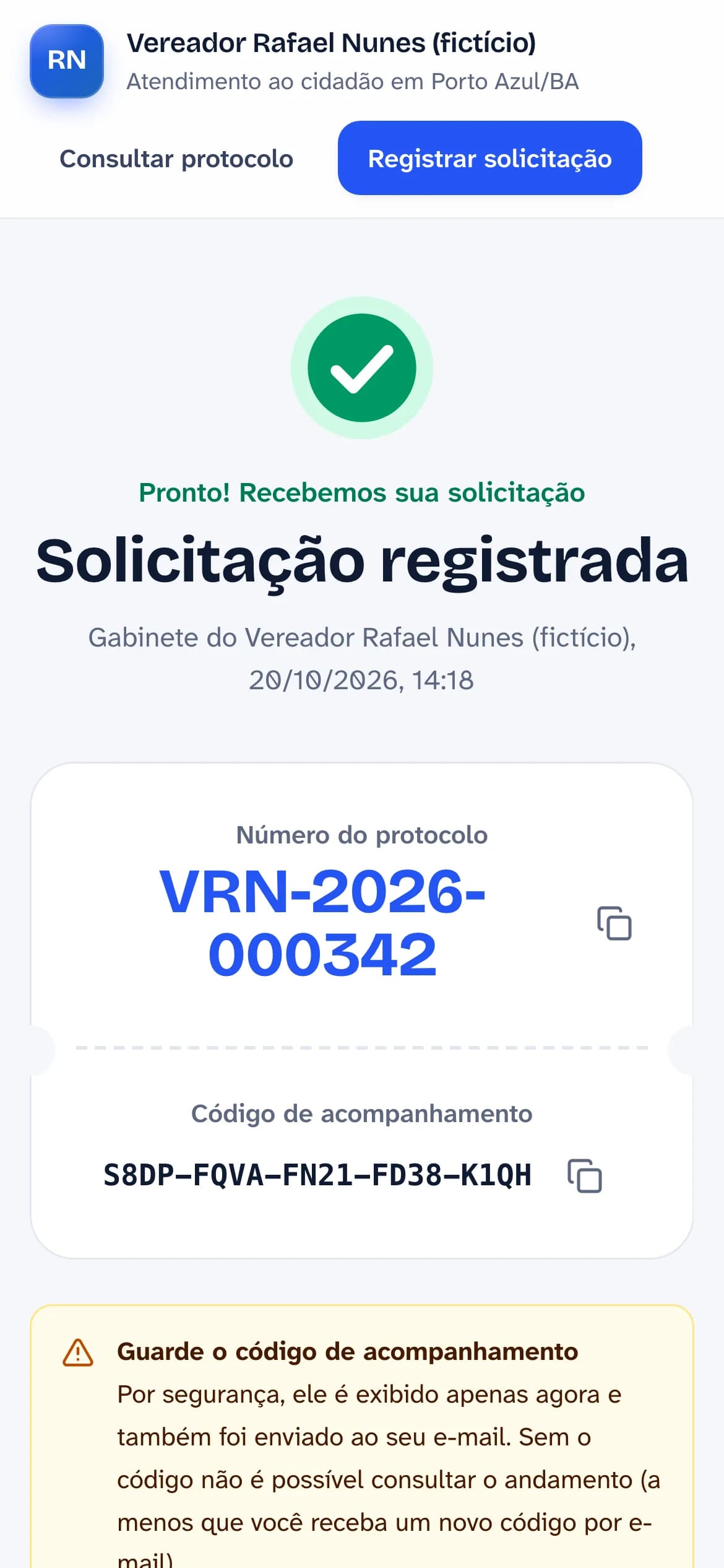 Comprovante no celular com o número do protocolo e o código de acompanhamento.
